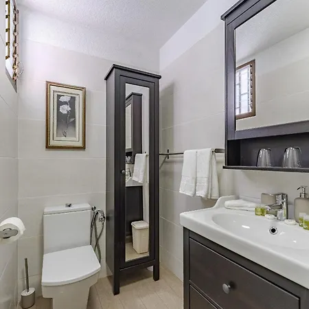 Apartment Hermitage Homes Sml